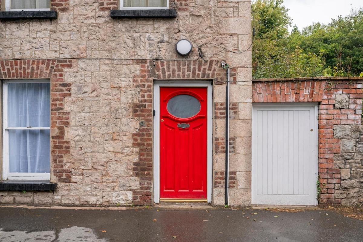 Holiday home Grade Ii Listed Victorian House Sleeps 8, 4 Bedrooms Armagh