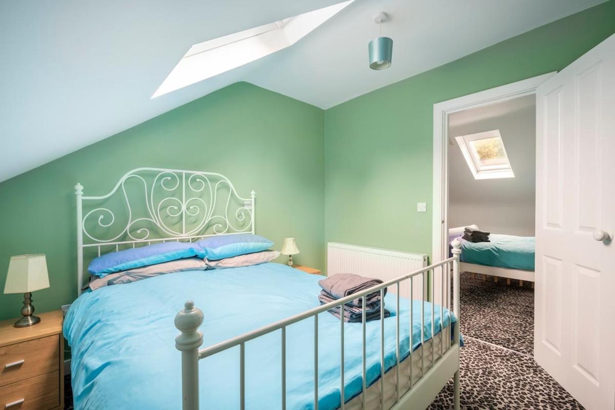Grade Ii Listed Victorian House Sleeps 8, 4 Bedrooms * Armagh